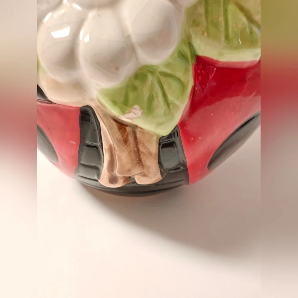 Ladybug Hugging Daisy Cookie Jar, Anthropomorphic Ladybug Ceramic Cookie Jar - Picture 12 of 13